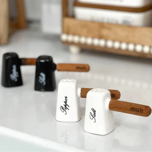 Salt Shaker Set With Wooden Handle Bamboo Base