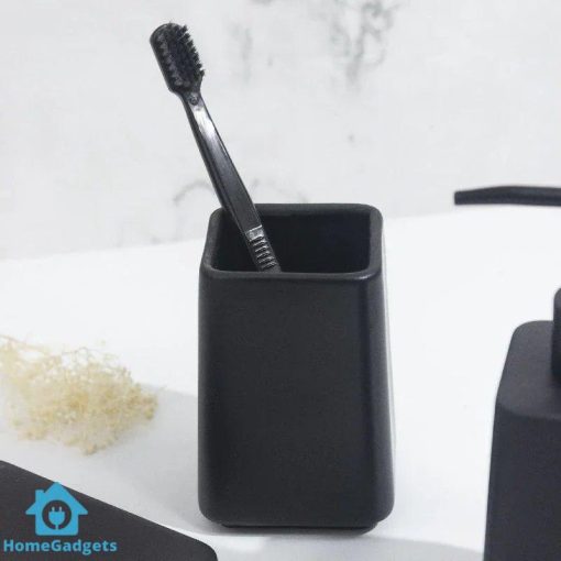Elegance Matte Bathroom Set Of 3 - Image 4