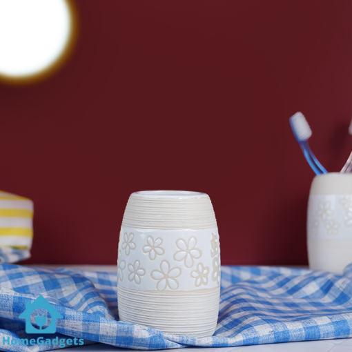 4 Pieces Ceramic Bathroom Set BN7 - Image 3