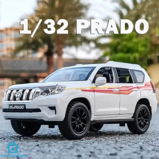 Diecast 1:32 Scale Toyota prado Models Of Cars Metal Model Sound And Light Pull Back SUV 6 Doors Can Be Opened For Kids Toys