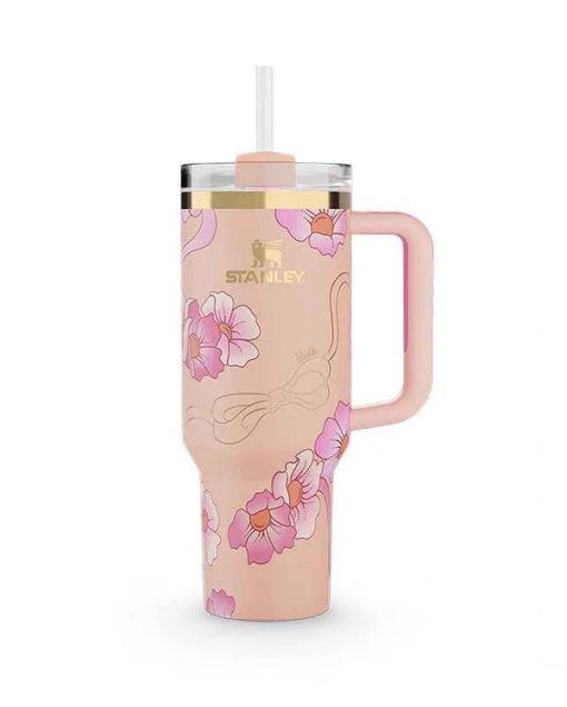 The Stanley x Barbie Quencher 40oz - 80s Peaches 'N Cream