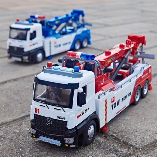 1:18 Rescue Tanker Double Ditch Obstacle Clearing Toy Car Model Alloy Diecast Sound Light