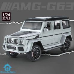 Diecast Mercedes Benz AMG-G63 1:24 Scale