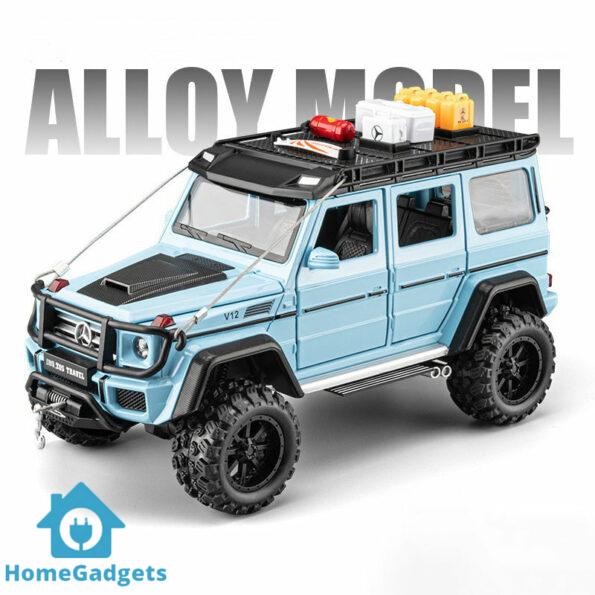 Mercedes Benz G550 4X4 1 : 24 Scale