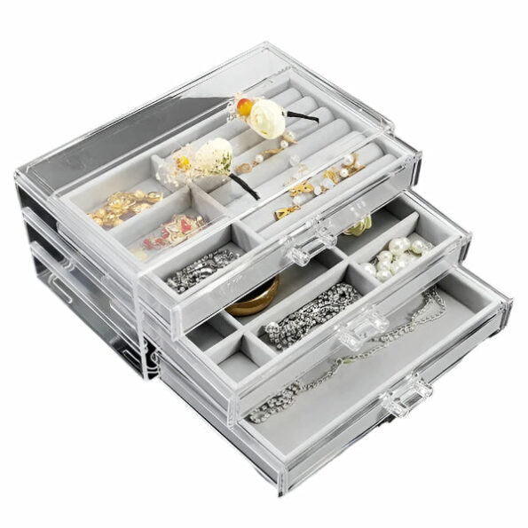 Multilayer Plush Jewelery Organizer
