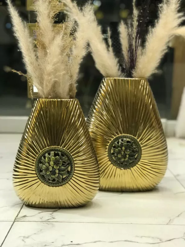 Gold Leafing Diamond Themed Decorative Vase
