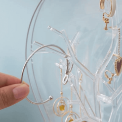 Minimal Makeup and Jewelry Storage With LED Bulb