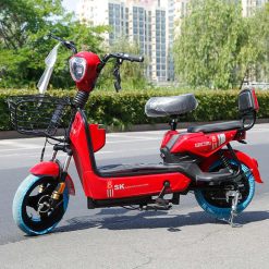 48V 12A Classic Electric Scooter Powerful Eco-Friendly & Stylish Ride
