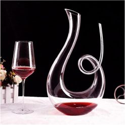 Elegant Snail Shape Wine & Juice Decanter