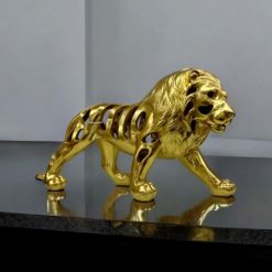 Decorative Golden Porcelain Lion Figurine Bold Table Decoration