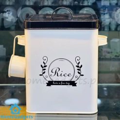 Rice Bucket with Spoon and Lid 5Kg