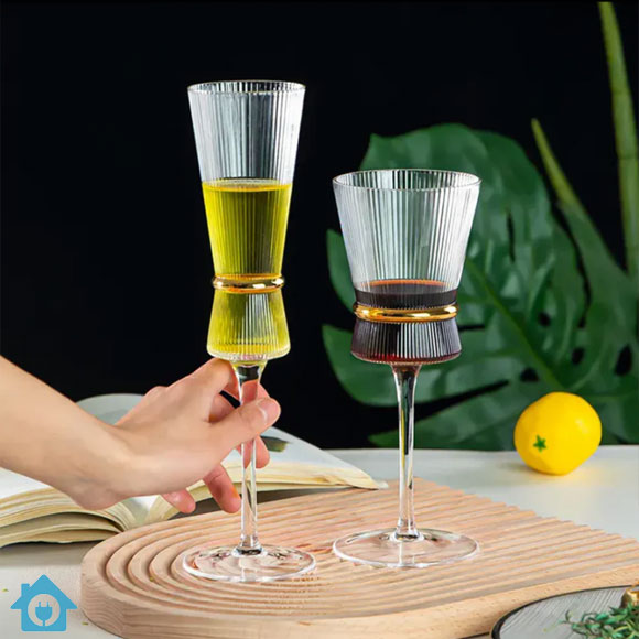 Striped Wine Glasses Set of 6 with Gold Ring | Luxury Glassware 2 Striped Wine Glasses Set of 6 with Gold Ring